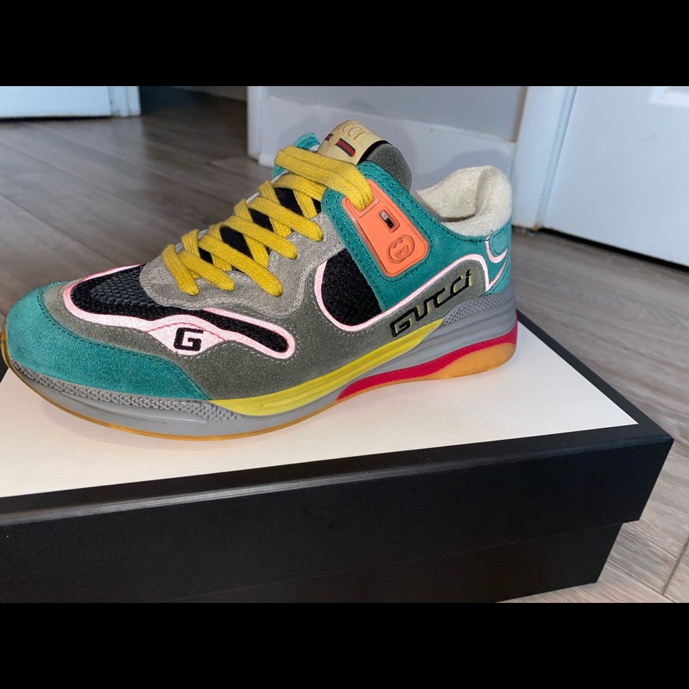 Gucci Sneakers
